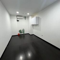 A'posh Bizhub (D27), Factory #622561441